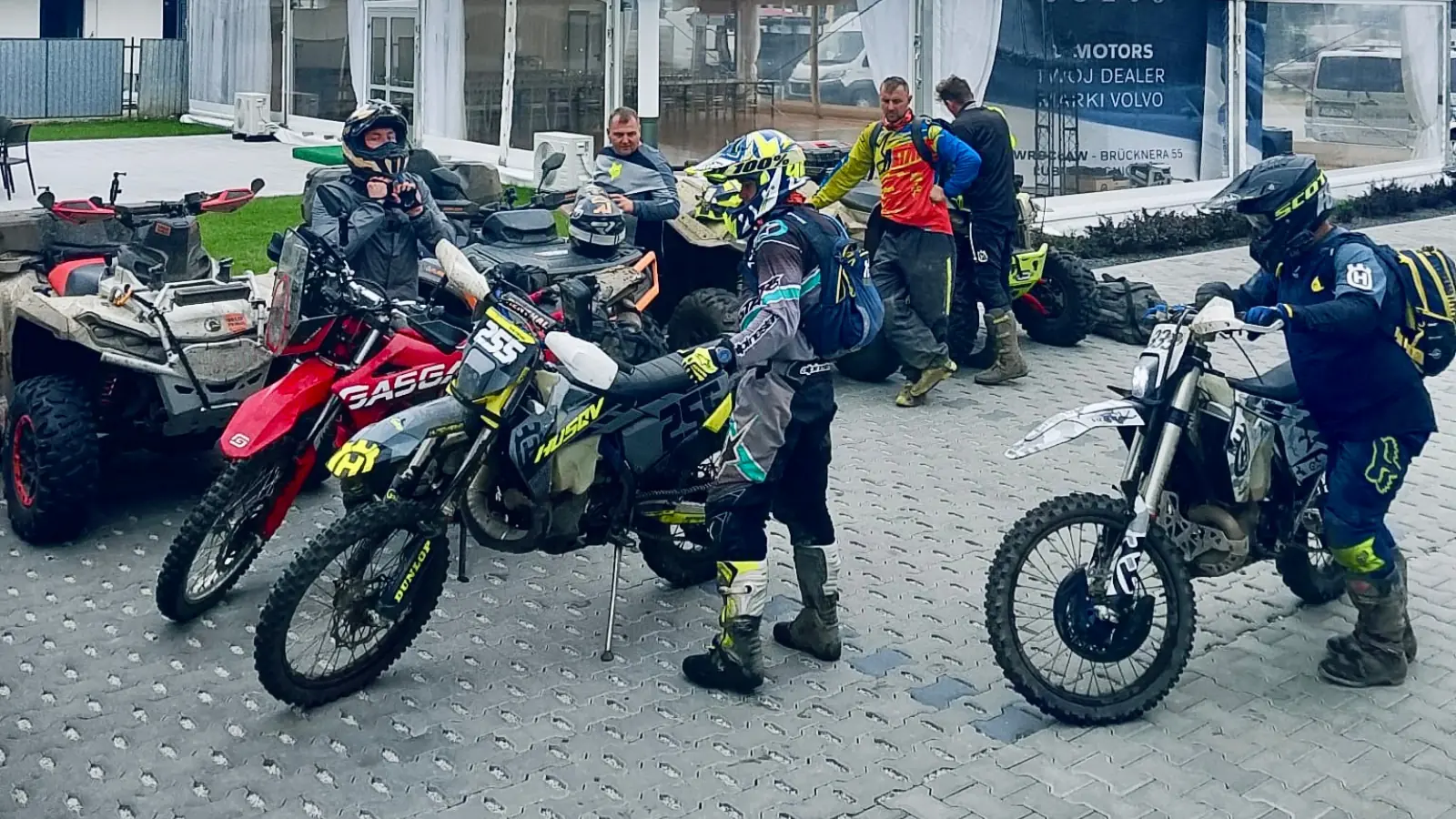 Wyprawy motocyklowe